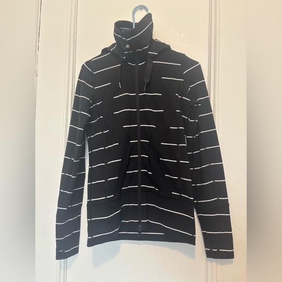 Lululemon Black/White Stripe Stride Hooded Jacket Size 4 - Picture 1 of 7